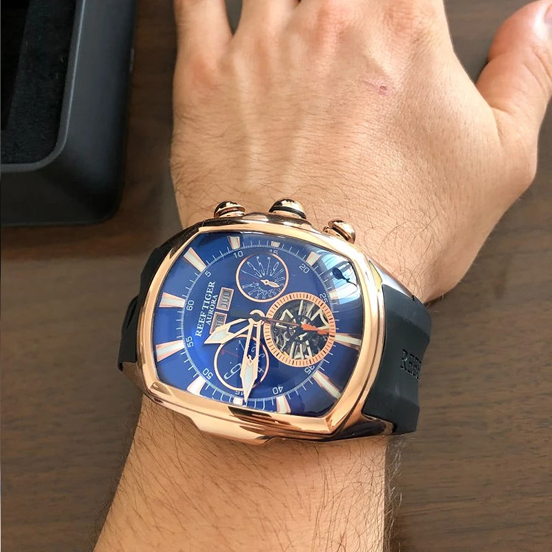 Reef Tiger Men's Tonneau-Shaped Automatic Watch 316L Stainless Steel Water-Resistant Luminous Stylish Design