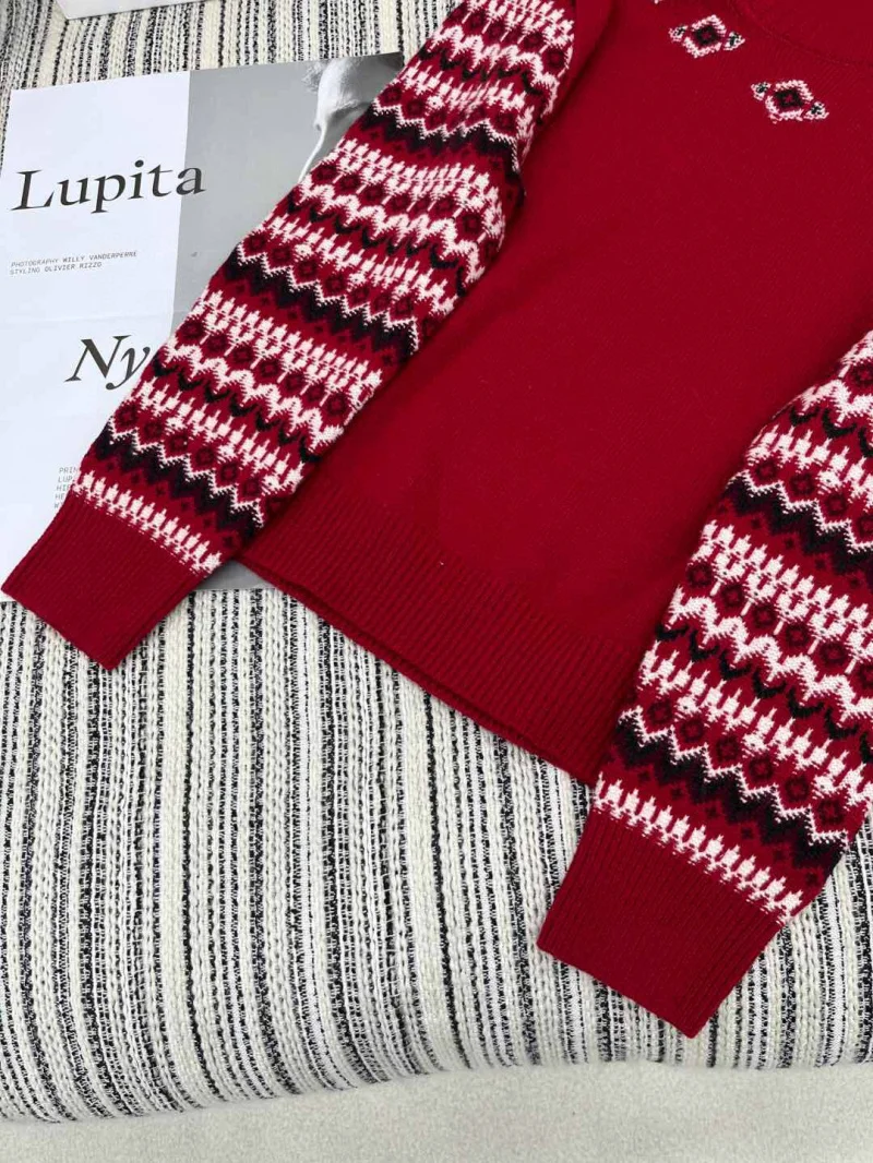 2024 Otoño/Invierno moda exquisita suéter de mujer estilo navideño suéter de cachemira cuello redondo Jacquard Sudadera con capucha de punto de lana