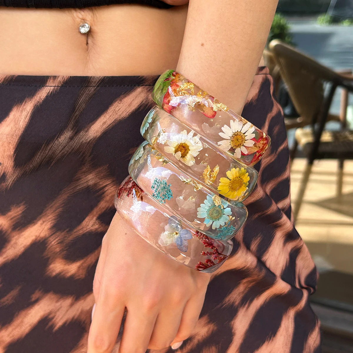 

KunJoe Bohemia Colorful Flower Acrylic Chunky Round Bangles for Women Vintage Design Wide Thick Bracelets Korean Fashion Jewelry