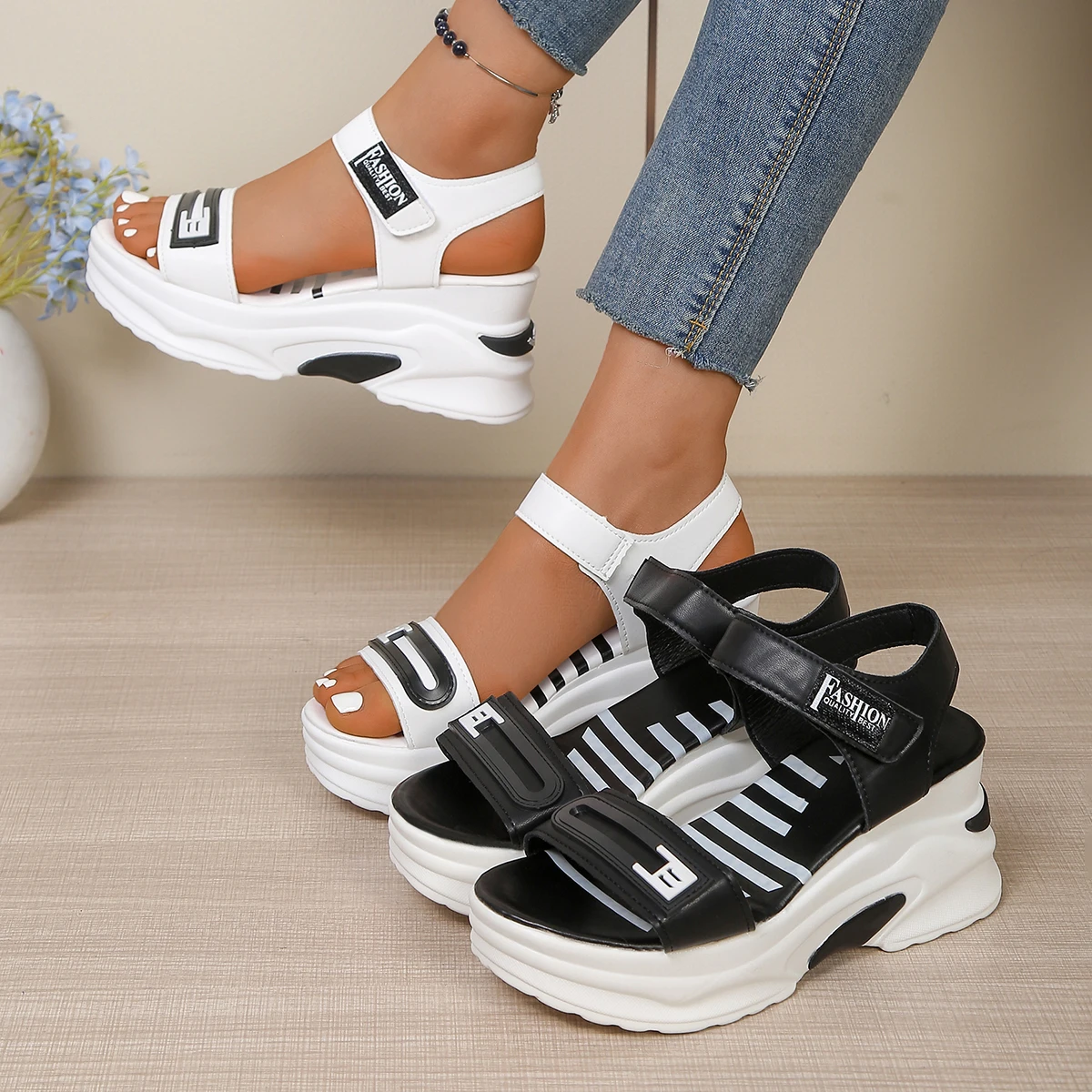 Women Platform Wedge Sandals Summer Fashion New Comfortable Shoes for Women Light Casual Velcro Beach Sandals Zapatos De Mujer