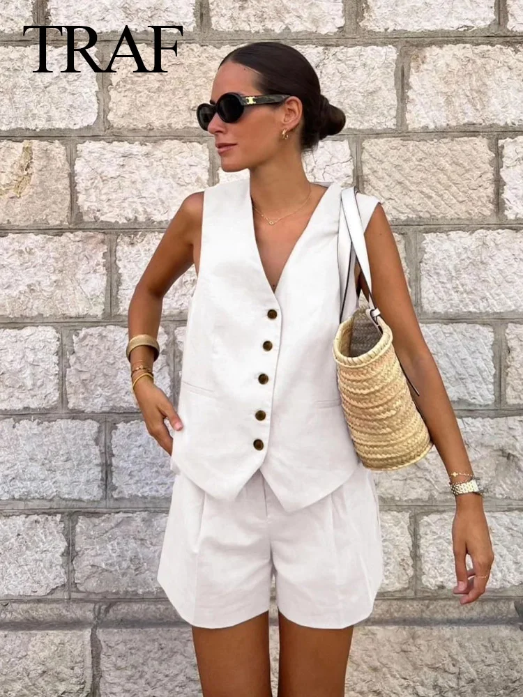 TRAF 2024 Women Vinatge Fashion Shorts Set Solid White Sleeveless Vest+Pockets Pants Female Two Pieces Set Street Roupa De Mujer