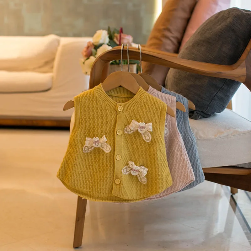

LILIGIRL New Autumn Baby Knit Vest 6M-4T Sweet Lace Bow Girls Solid Color Waistcoat Korean Version Children Knitted Clothes