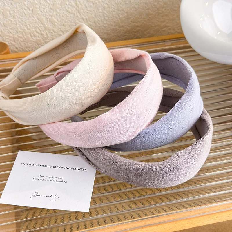 Knitted Heart Jacquard Wide Headband Korean Sweet Elegant Hair Hoop Crisscross Daily Hair Accessory