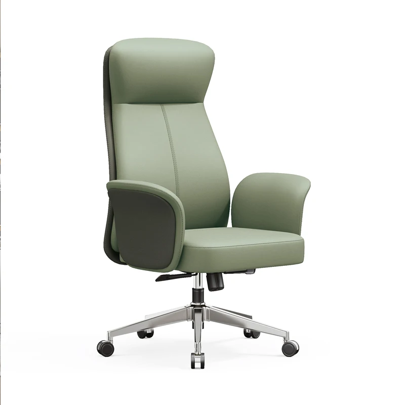 كرسي مكتب من الجلد الطبيعي باللون الأخضر بتصميم عصري أنيق عالي الظهر مع قاعدة وعجلات معدنية