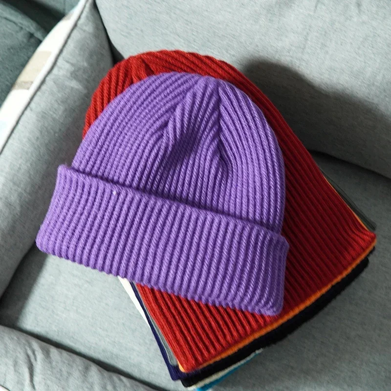 Jednokolorowe dzianinowe czapki dla kobiet Mężczyźni Zima Jesień Outdoor Keep WarmThick Skullies Czapki Damskie Wełniane Gorras Hip Hop Dad Cap