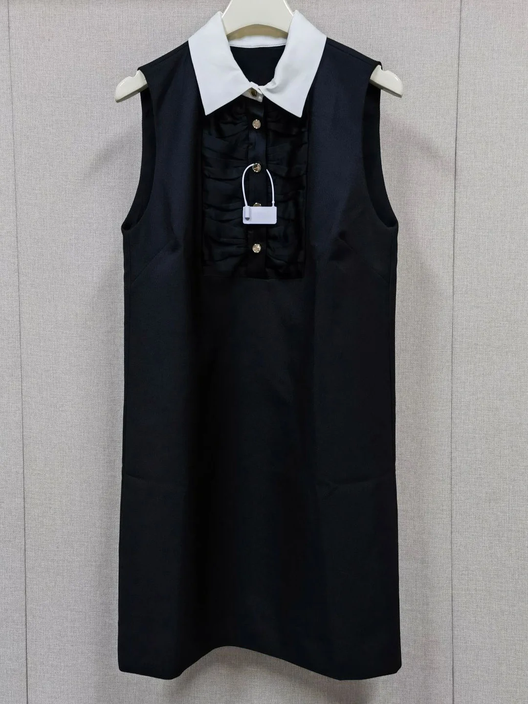 

Осенне-зимний жилет с воротником-стойкой и цветными вставками, прямого кроя, повседневный, из полиэстера, стандартный крой