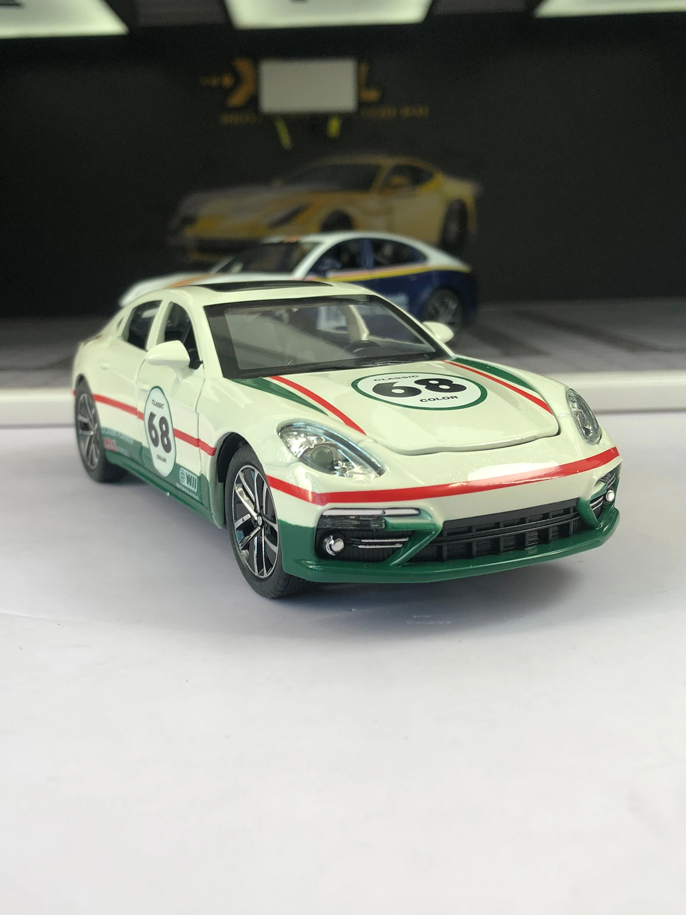 1: 32 simulation zinc alloy modified coupe model car, static ornament, metal collectible gift car