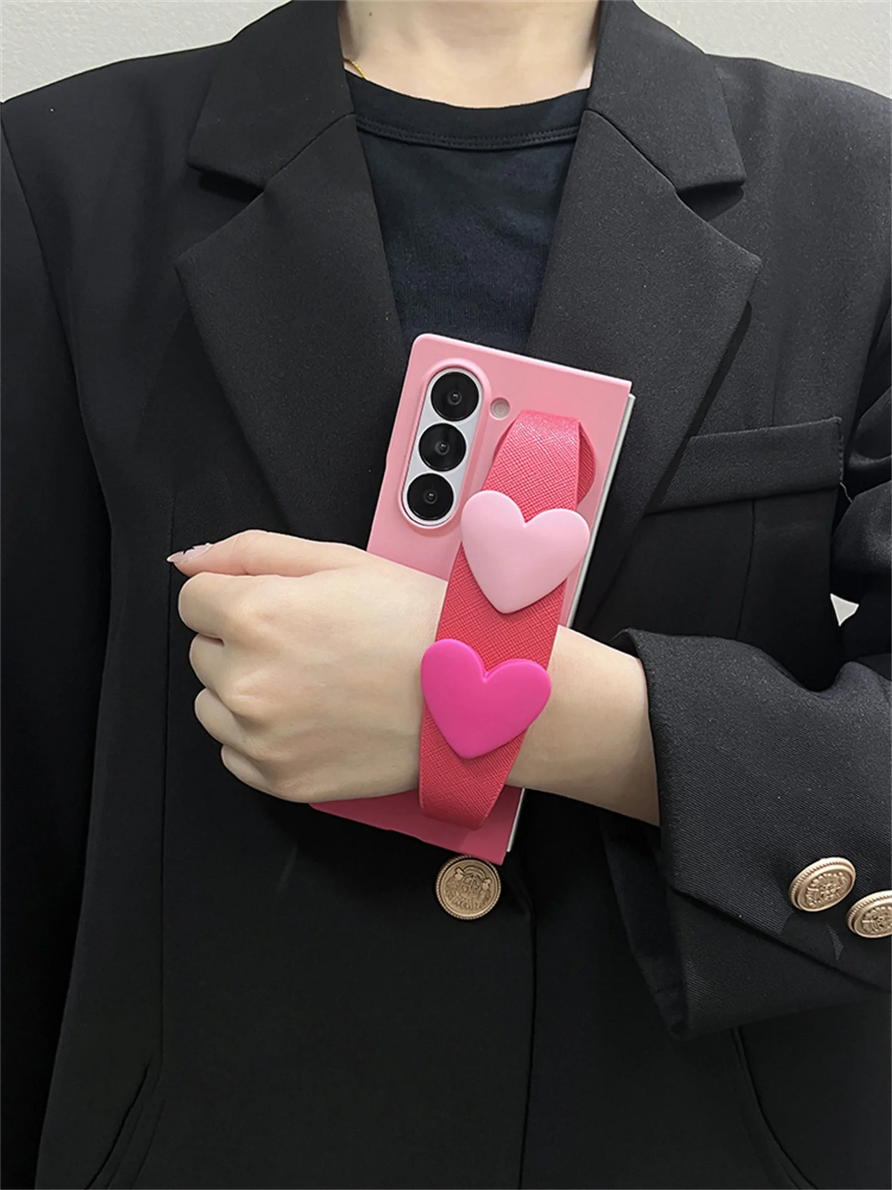 

Модный свежий градиентный чехол с сердечком на запястье для Samsung Galaxy Z Fold 6 5 4 3 zfold6 5G, матовая задняя крышка из кожи