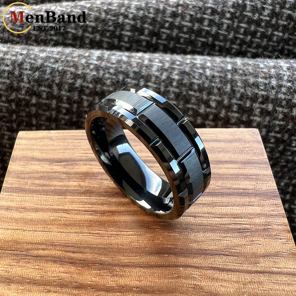 MenBand Fashion Mens 8MM Gold Color Tungsten Carbide Wedding Ring Multi-Faceted Grooved Polished Brushed Unique Gift Jewelry