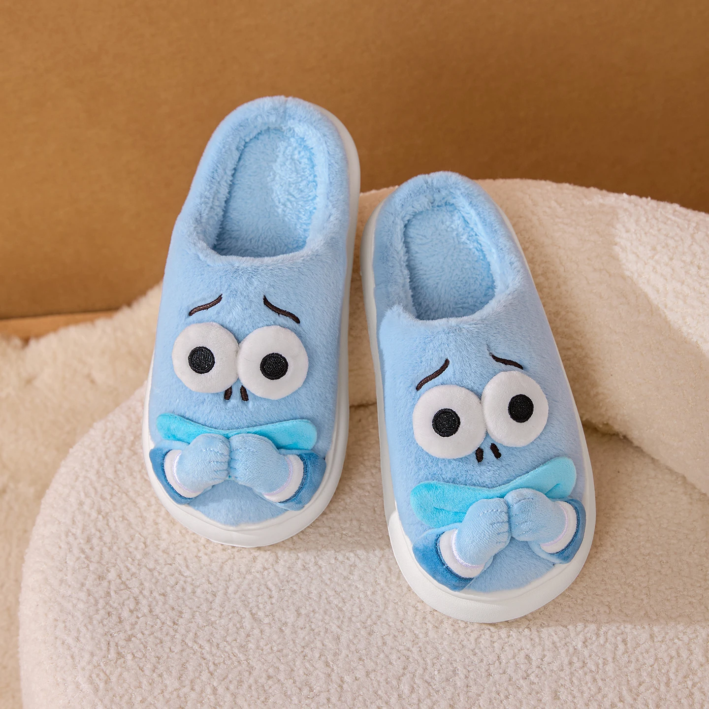 SHAJI Lazy Fish Cartoon Flauschige Plüsch-Hausschuhe Herbst Winter Niedliche Rutschfeste EVA-Sohle Warme Baumwoll-Hausschuhe für drinnen Unisex – Detail 8