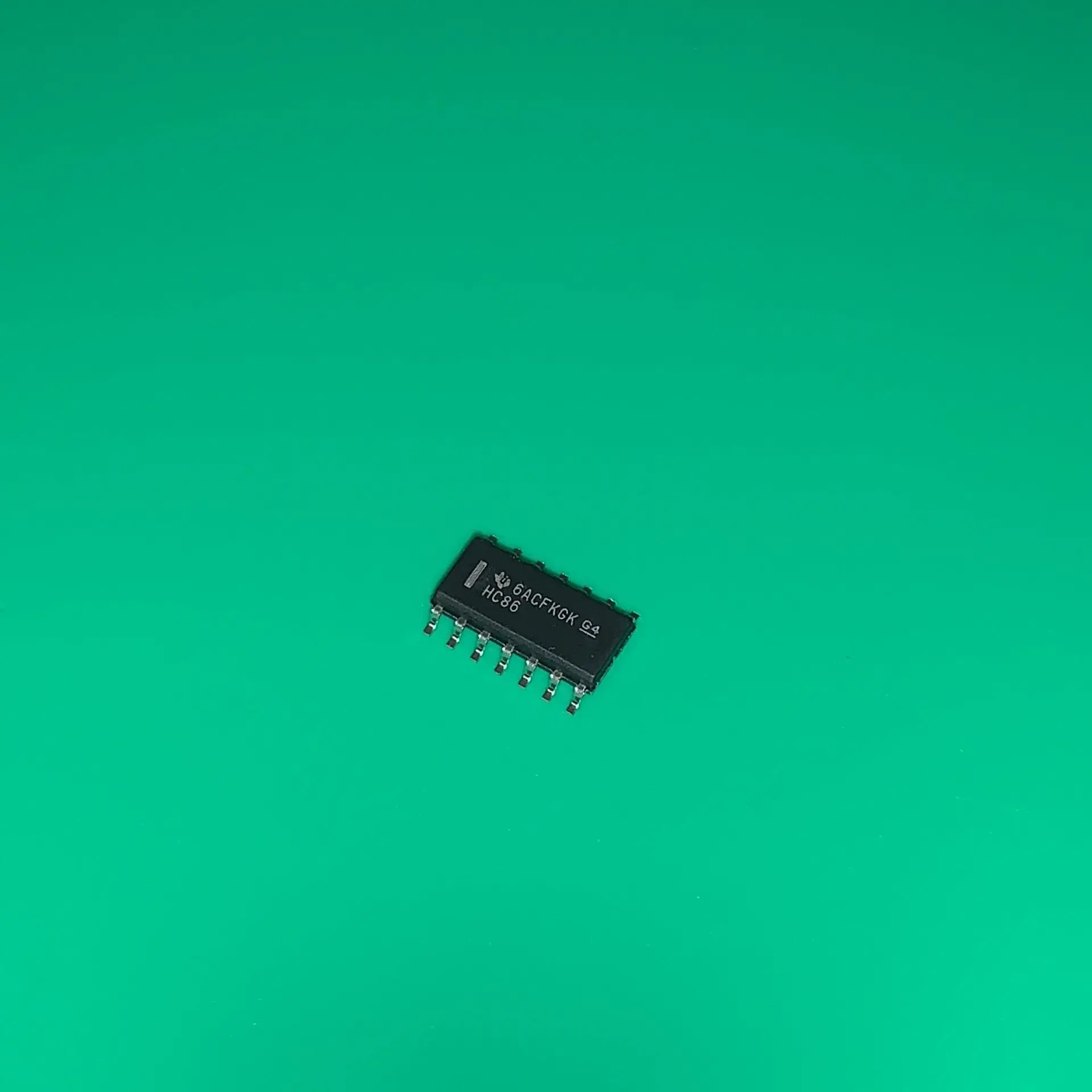 10Pcs/Lot Sn74Hc86D…