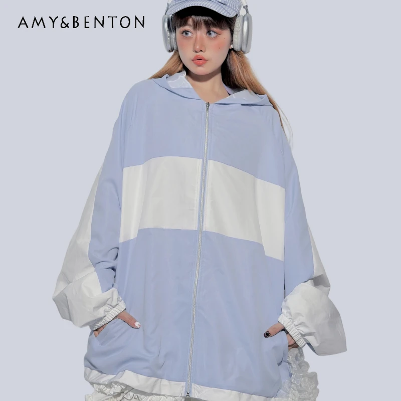 

Осень-зима 2022, новые светло-голубые женские плащи, оригинальный дизайн, повседневные универсальные свободные утягивающие куртки с капюшоном, женские куртки