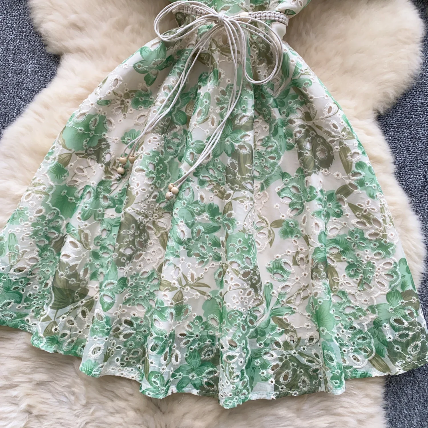 女性のための3次元フラワードレス,ラウンドカラー,カットアウト,半袖,空中ブランコ,刺embroidery,休暇,エレガント,夏