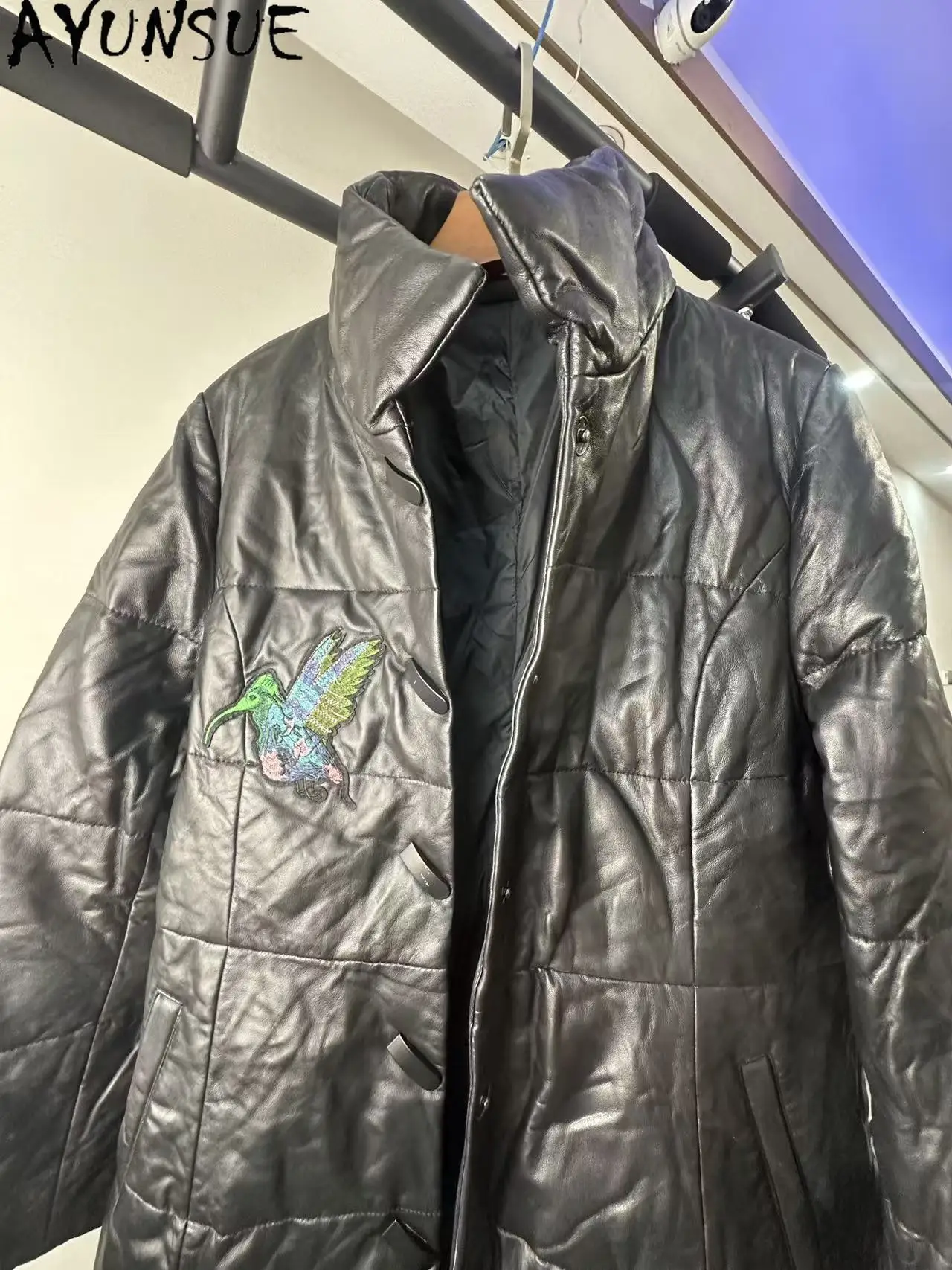 AYUNSUE جلد الغنم الطبيعي أسفل سترة النساء الملابس الشتوية معطف فريد تعزيز عيوب طفيفة غير استرداد غير تبادل #2