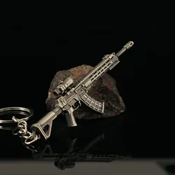 9 cm Mini Gun Model Sleutelhanger QBU-191 Model Sieraden Wapen Metalen Hanger Sleutelhanger Chaveiro Tas Autosleutelhouders Cadeau Voor kinderen Mannen