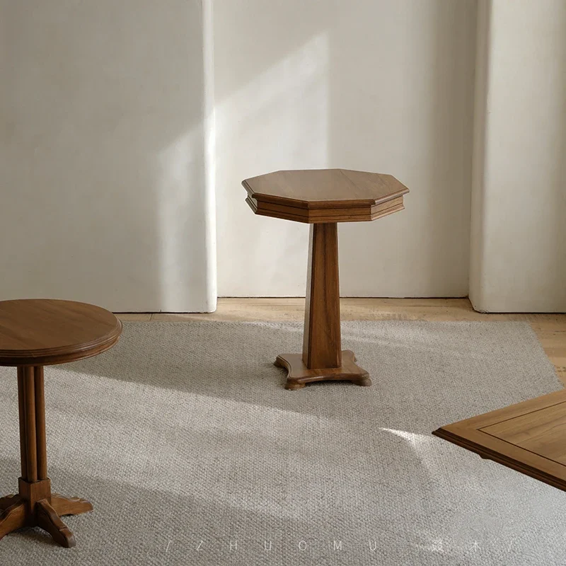 

Geometric Round Table Full Solid Wood Vintage