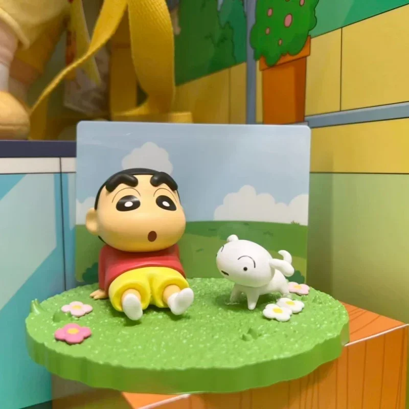 

Новый Crayon Shin Chan подлинный Shin Chan маленький белый сцена жизни маленький гаражный комплект украшение для рабочего стола подарок на день рождения