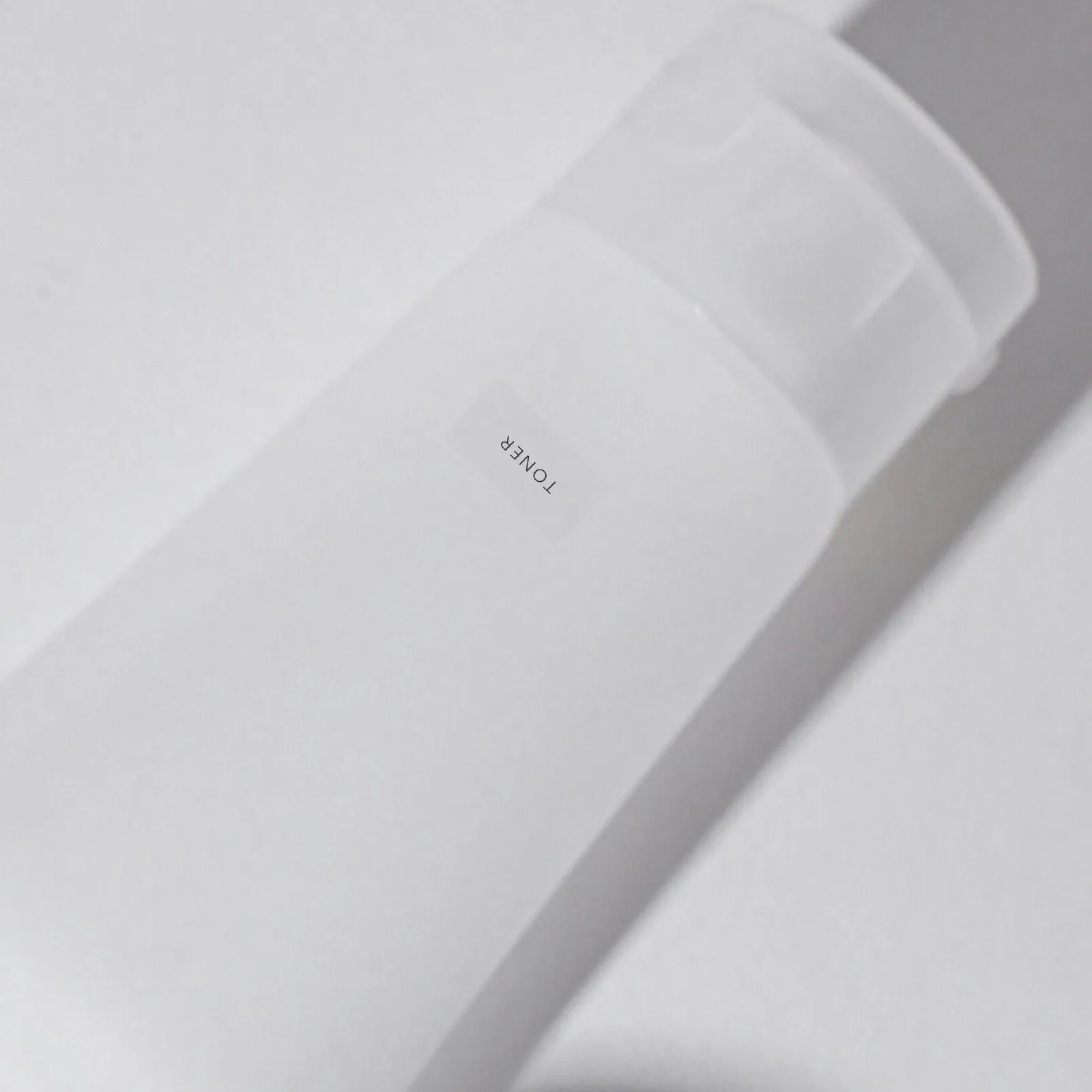 

50Pcs Travel Bottle Labels Bathroom Organizing Stickers Easy Apply Remove Toiletry Skincare Shampoo Storage Tags