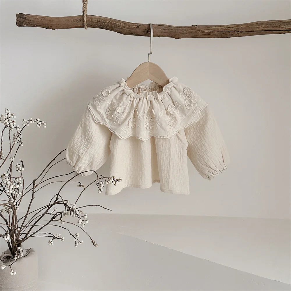 

2025 Spring New Baby Girls Long Sleeve Lace Collar Loose Tops Infant Toddler Sweet Princess Bottoming Shirt Solid Baby Clothes