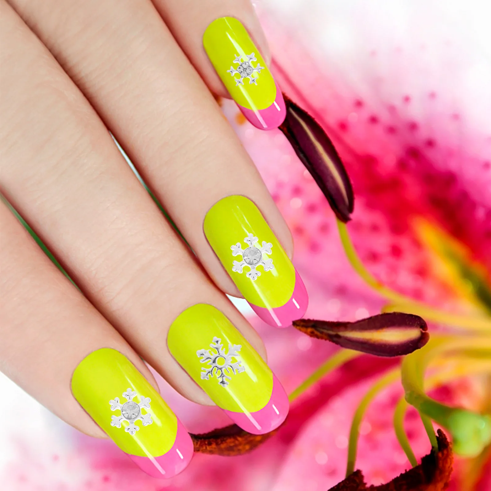 

60Pcs Snowflake Nail Charms Creative Glitter Nail Art Decoration DIY Acrylic Nails Xmas Manicure Glitter Charms