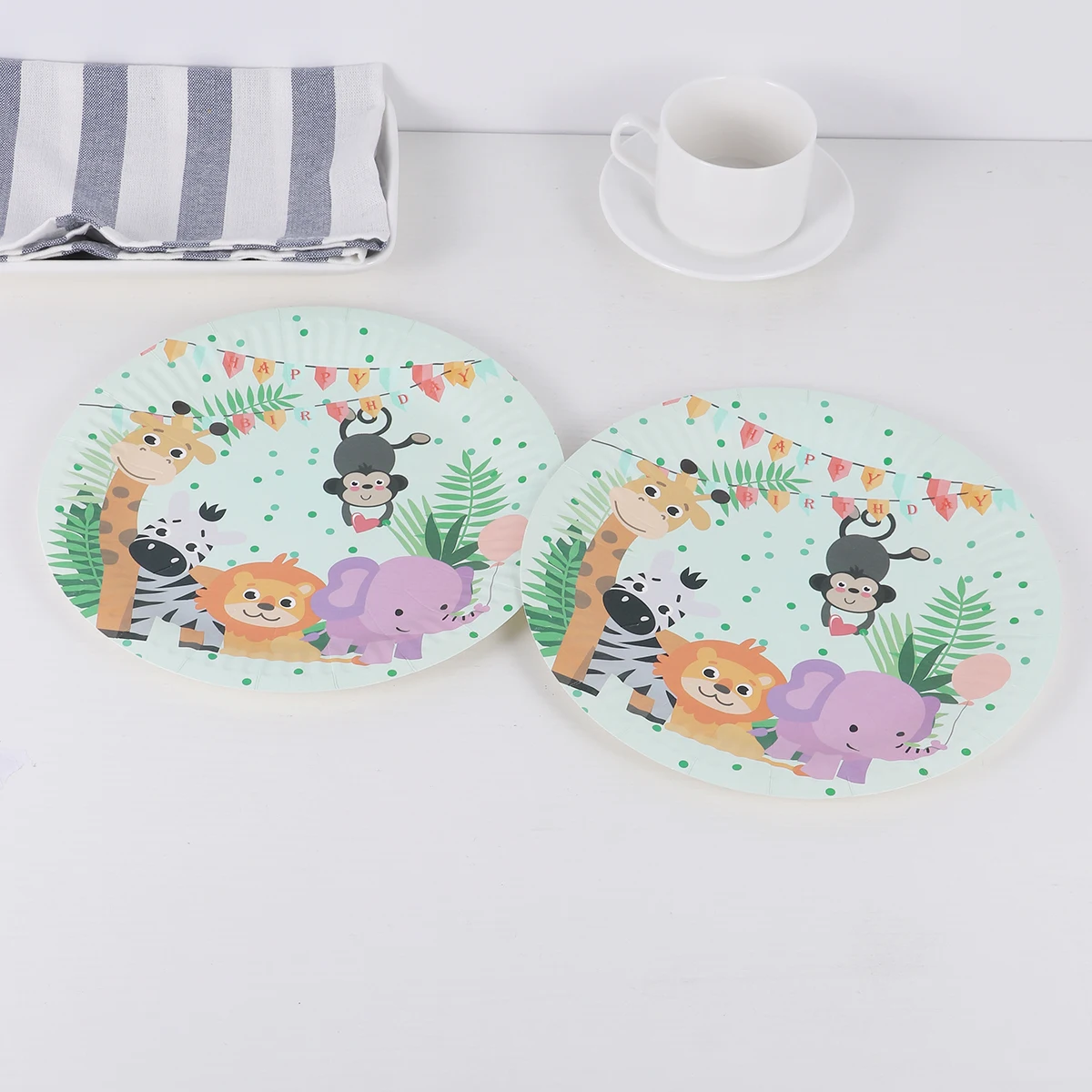 

20pcs Party Paper Plates Disposable Tableware Jungle Theme Birthday Decor Supplies Food Safe Ink Premium Quality Celebrations