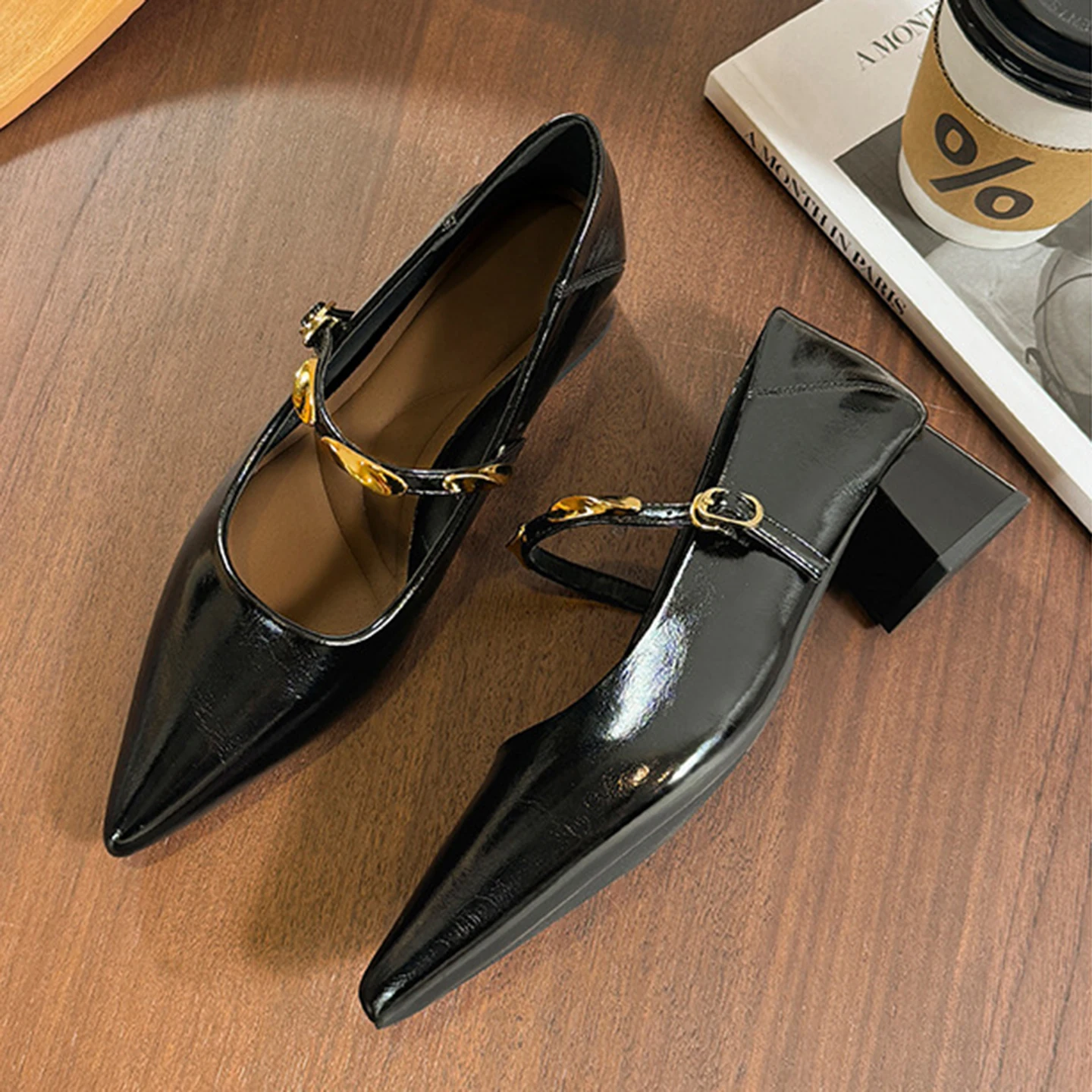Mary Jane Little Leather Shoes 2026 New Style Women's Fashion Pointed Shallow Mouth Retro High Heel Strap Commuter Single Shoe