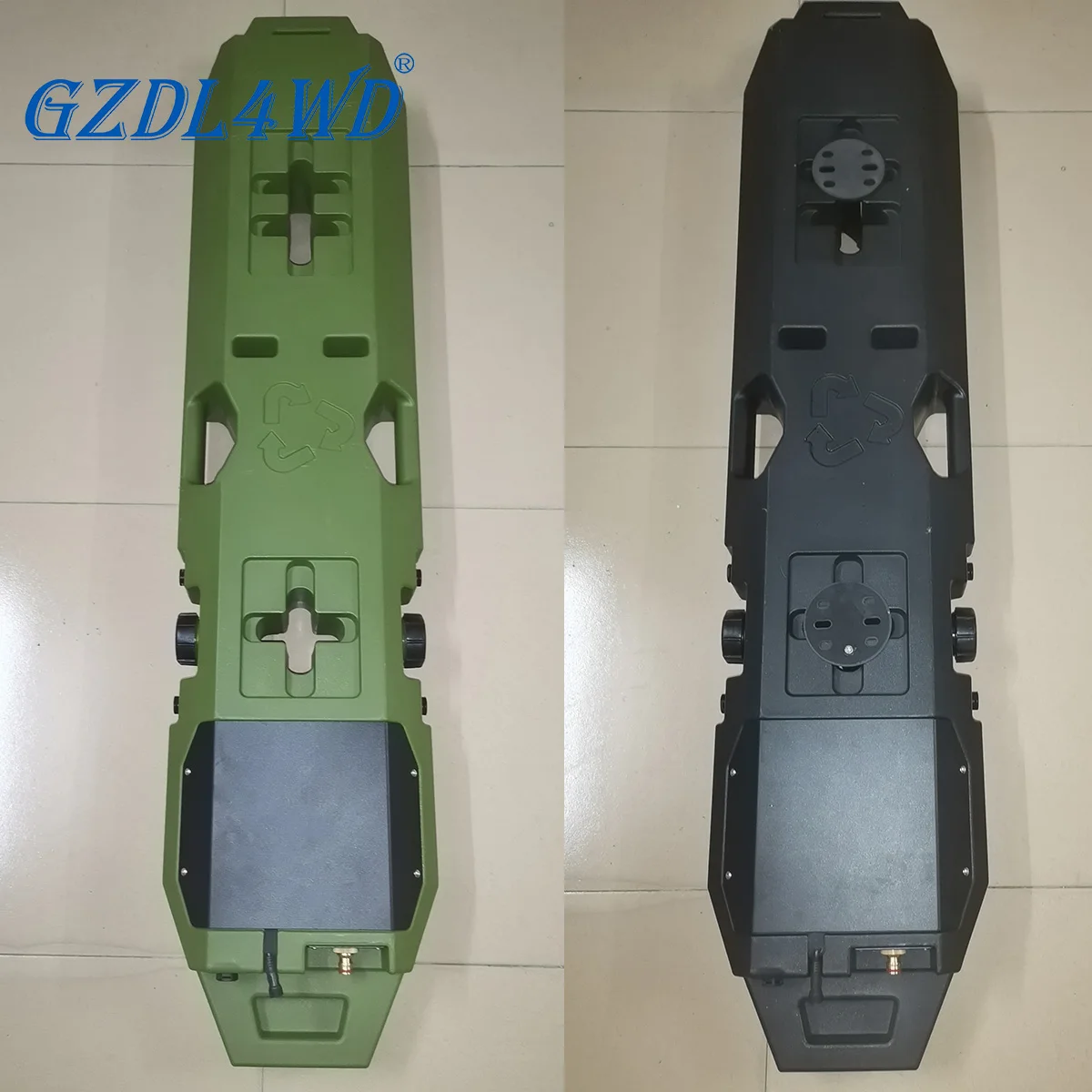 GZDL4WD 4x4 30L Universal SUV بيك اب سقف السيارة على الطرق الوعرة دش خزان المياه