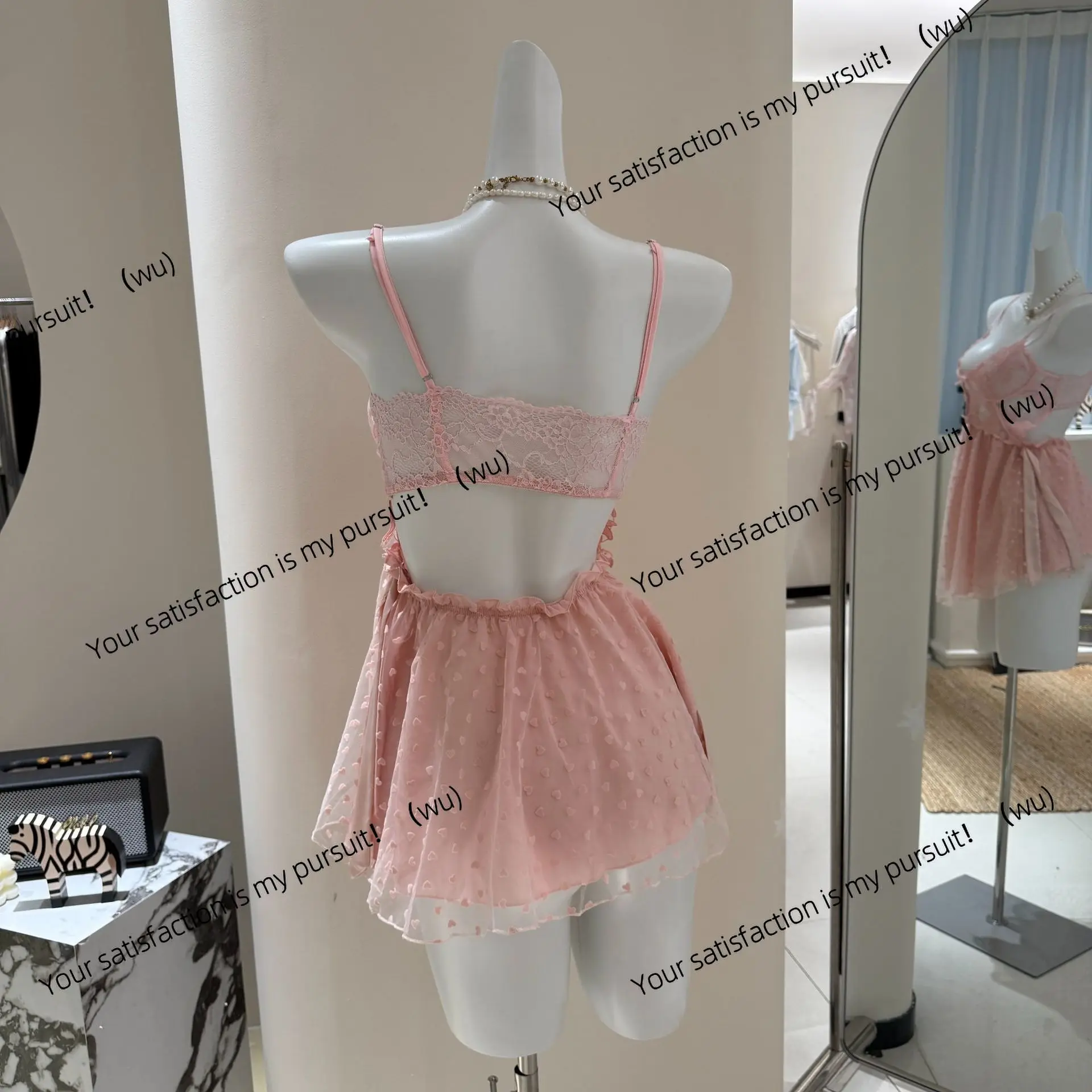 Girl polka dot pure desire wind suspender nightdress mesh yarn with chest pad sexy pajamas French new summer pajamas short skirt