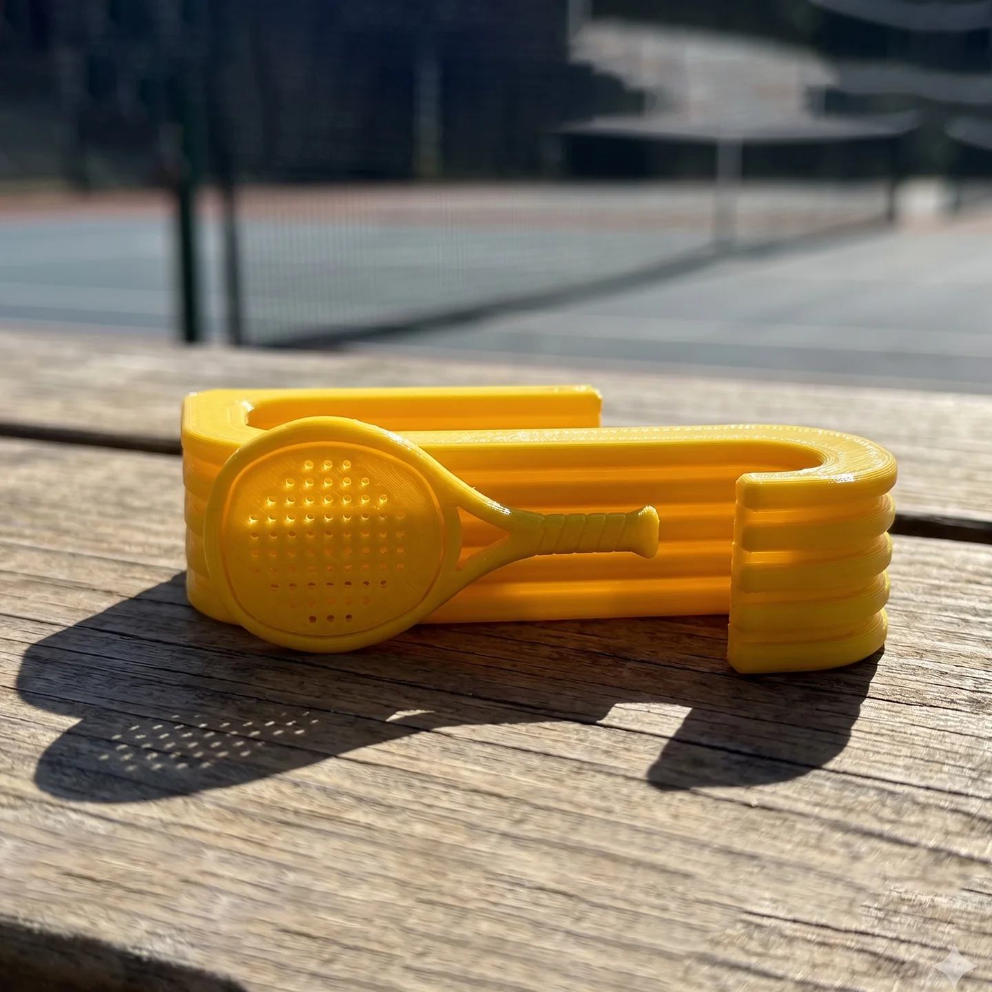 Robuster Tennisplatz-Zaunhaken, Starker Maschendrahtzaun-Taschenhalter für Sportausrüstung, in Mehreren Farben Erhältlich – Detail 3