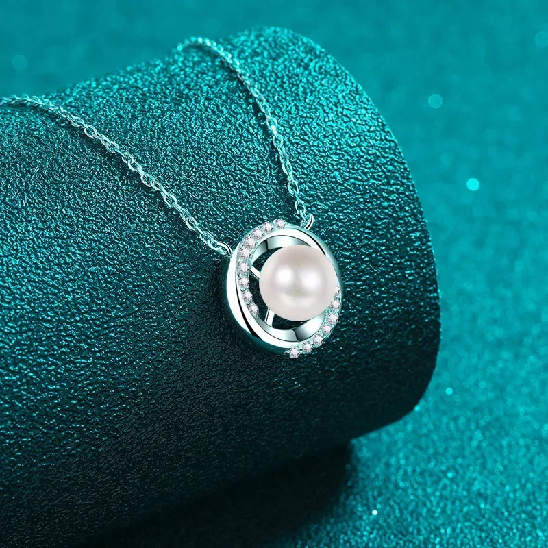 

Women Fashion Boho Statement Necklace Pearl Jewelry, Natural Freshwater Pearl Pendant PT950 Platinum Necklace with Moissanite