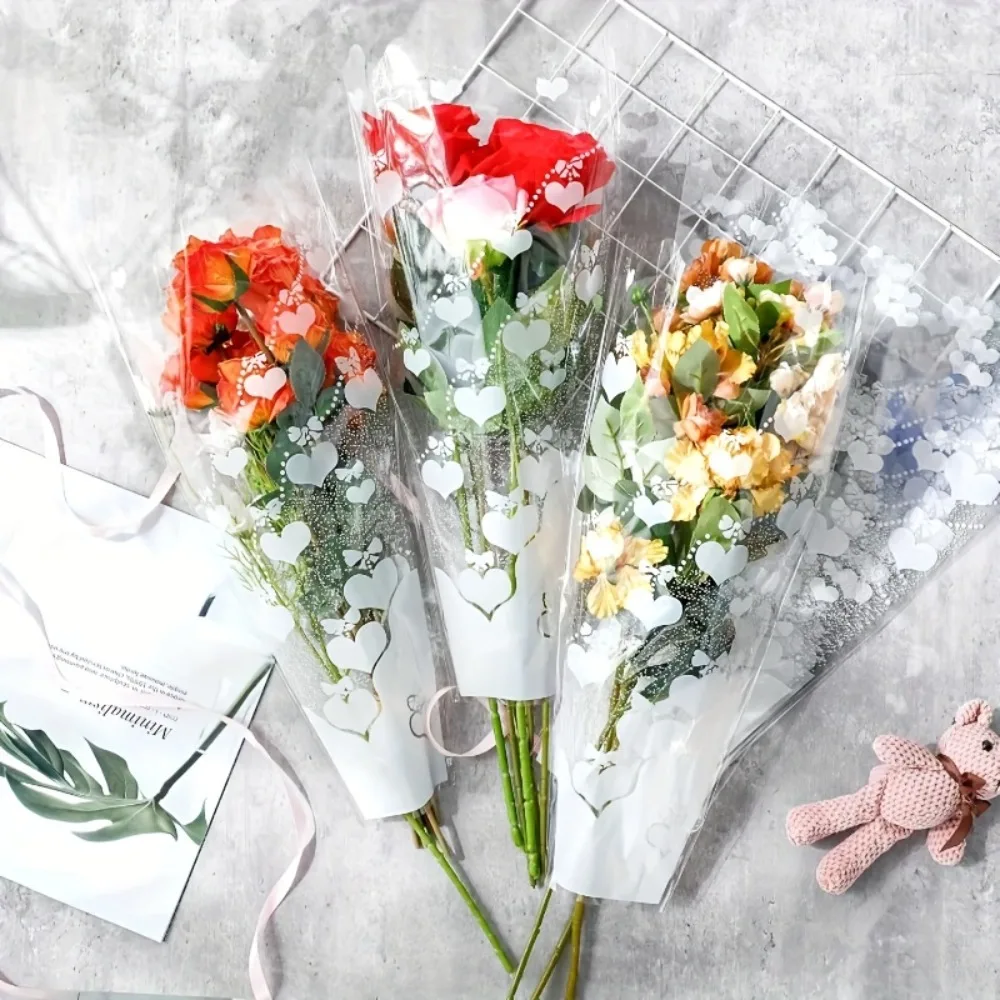 

100 прозрачных пластиковых пакетов для букетов в форме сердца, романтическая упаковка для цветов, водонепроницаемые, тема LOVE