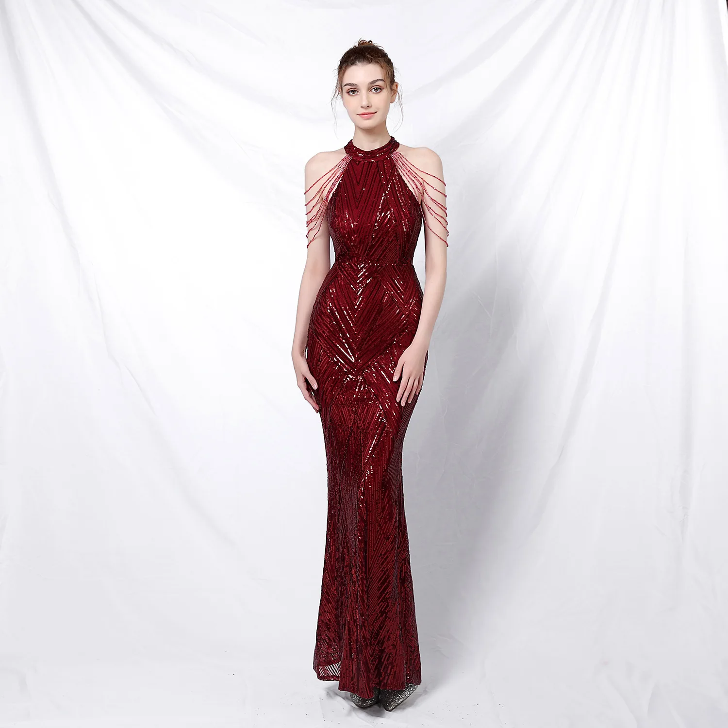 2023 new party temperament elegant long hanging neck sequins cool glamour queen fishtail evening dress