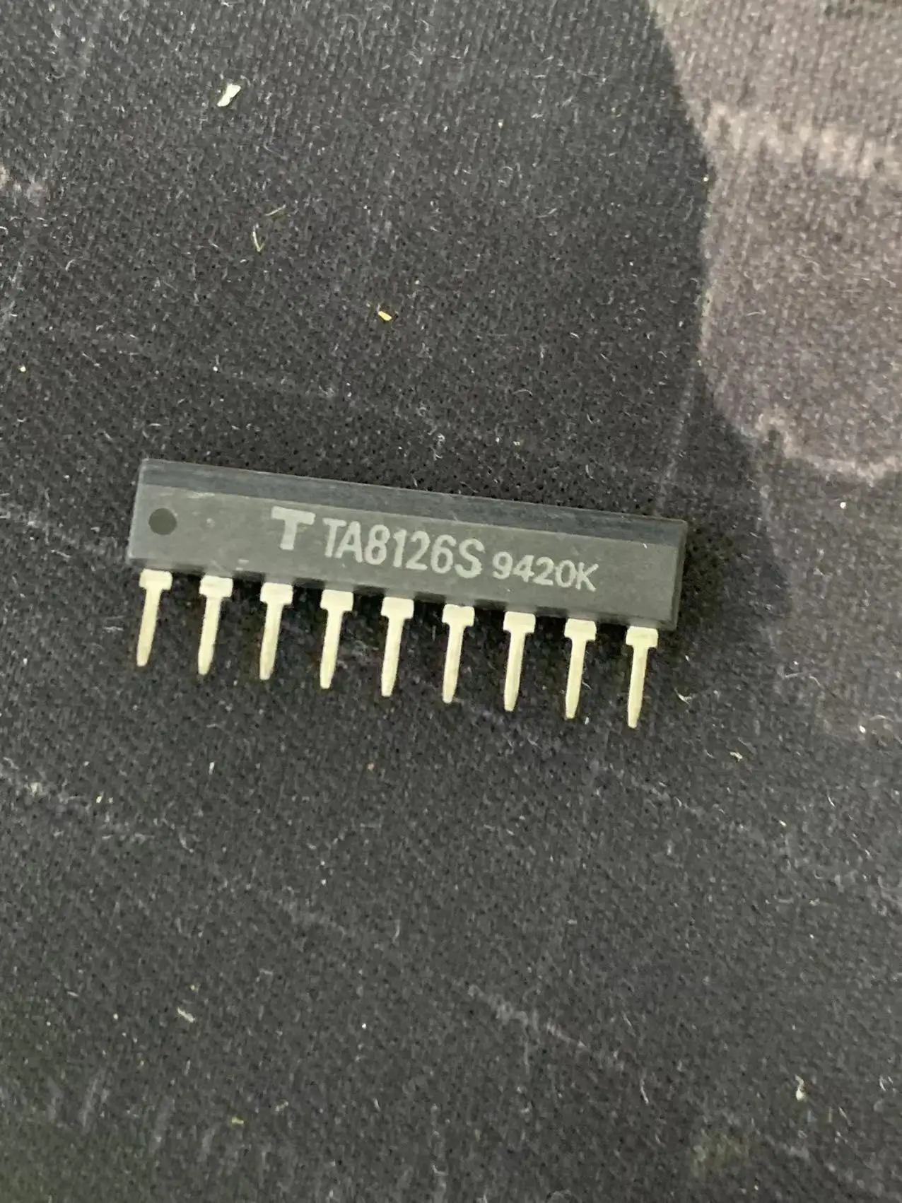 TA7325P TA8126S (5 pezzi) Inventario originale e spot