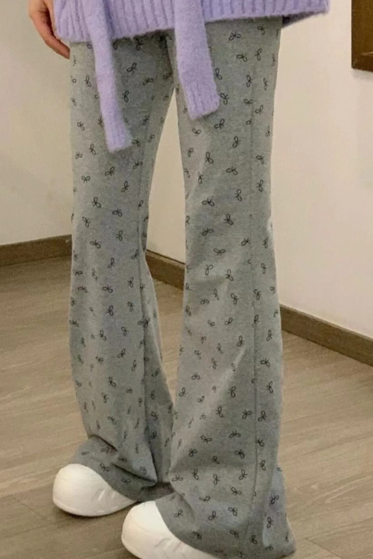 

Full Printed Butterfly Bow Micro Flared Pants for Women 2025 New Style Slim Fit High Waist, Easy To Match with Casual Pants