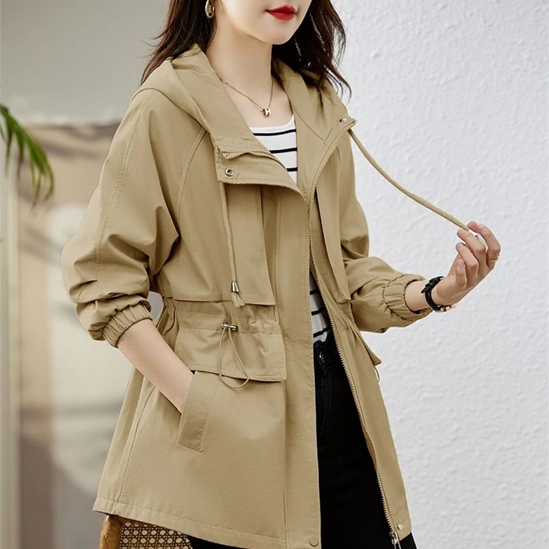 Trencz damski 2025 Nowa wiosna jesień Odzież wiatrówka z kapturem Damska odzież wierzchnia Topy Slim Joker Casualowe płaszcze studenckie