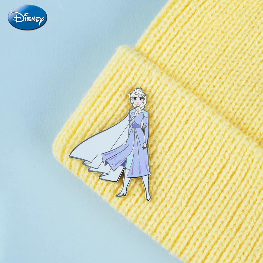 1 Stück Disney Frozen Offiziell lizenzierte Sammel-Pins aus Zinklegierung, Emaille-Pin, Anna Elsa Jacken-Reversnadel, Anime-Rucksack-Pin – Detail 8