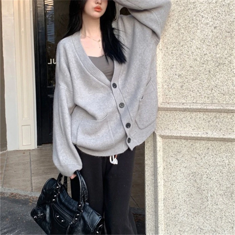 

Plus Size Retro Sweater Coat 2025 Autumn and Winter Lazy Wind V-neck Women's Knitted Cardigan Top
