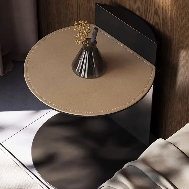 Minimalist saddle leather small coffee table, small apartment light luxury small table