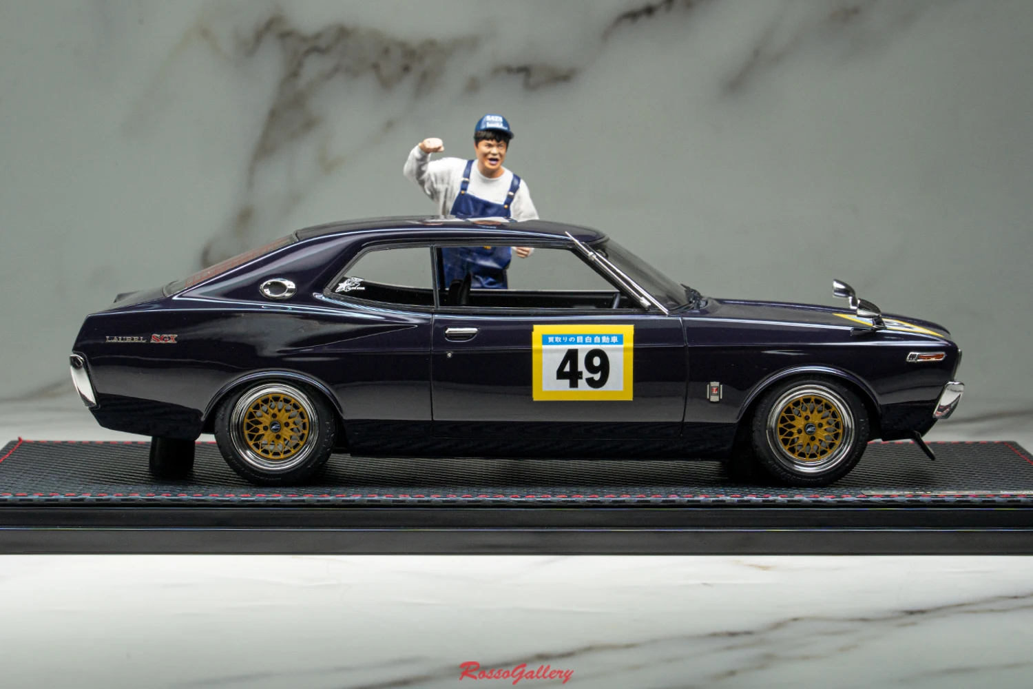 IG 1:18 Laurel 2000SGX C130 Doll Version JDM Simulation Limited Edition Resin Metal Static Car Model Toy Gift