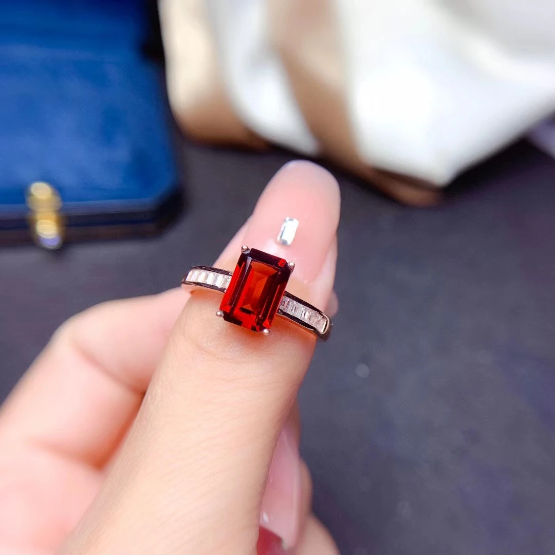 1ct 6mm*8mm VVS Grade Emerald Cut Natural Garnet Ring for Daily Wear 100% Real 925 Silver Garnet Jewelry Gift for Woman
