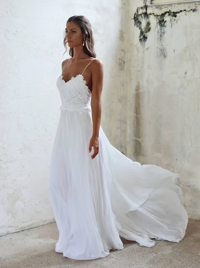 Spaghetti Straps Boho Wedding Dress Sweetheart Lace Bodice Open Back Chiffon Bridal Gown Beach Wedding Dresses For Bride