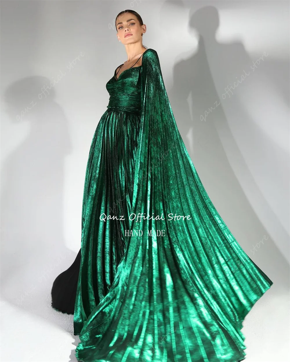 Qanz Emerald Green Gracefull Evening Dresses Long A Line Robes De Soirée Cap Sleeves Vestidos De Noche Para Mujer Customized