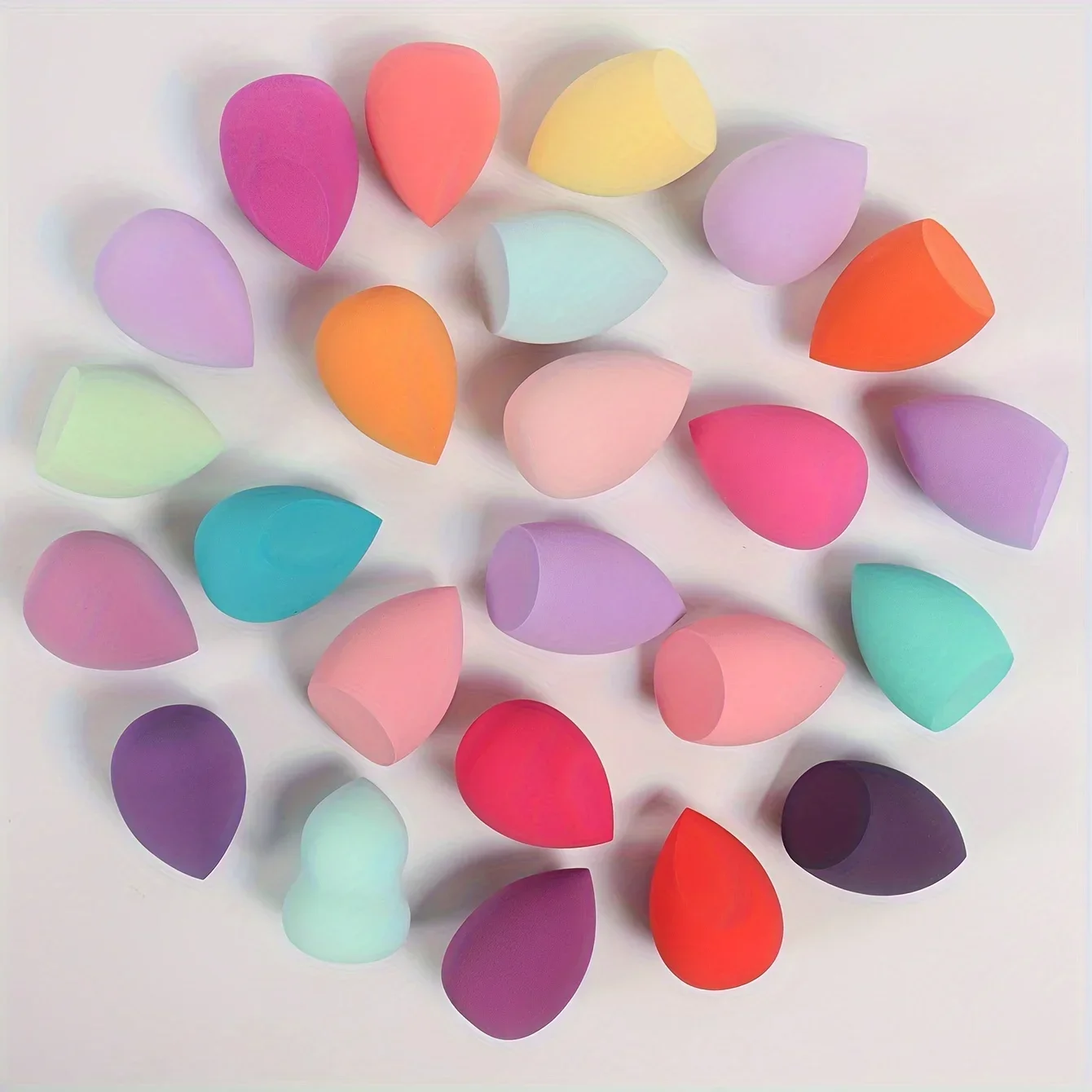 ชุดฟองน้ำแต่งหน้า 20 ชิ้น - ใช้ได้สองแบบ สำหรับรองพื้น/คอนซีลเลอร์ วีแกน เป็นมิตรกับสิ่งแวดล้อม ผลิตจาก PU ที่ใช้น้ำเป็นส่วนประกอบ เหมาะสำหรับทุกสภาพผิว