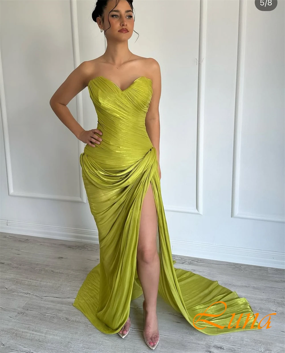 

Customized Luxury Sweetheart Evening Dress Elegant Sleeveless Cocktail Dress Temperament Sweep Train Special Occasion Gowns