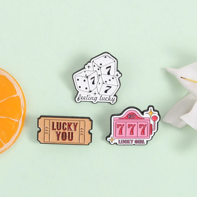 Lucky Girl 777 Enamel Pins Pink Slot Machine Brooches Lucky Ticket Lapel Badges Gift Suitable For Girls' Parties