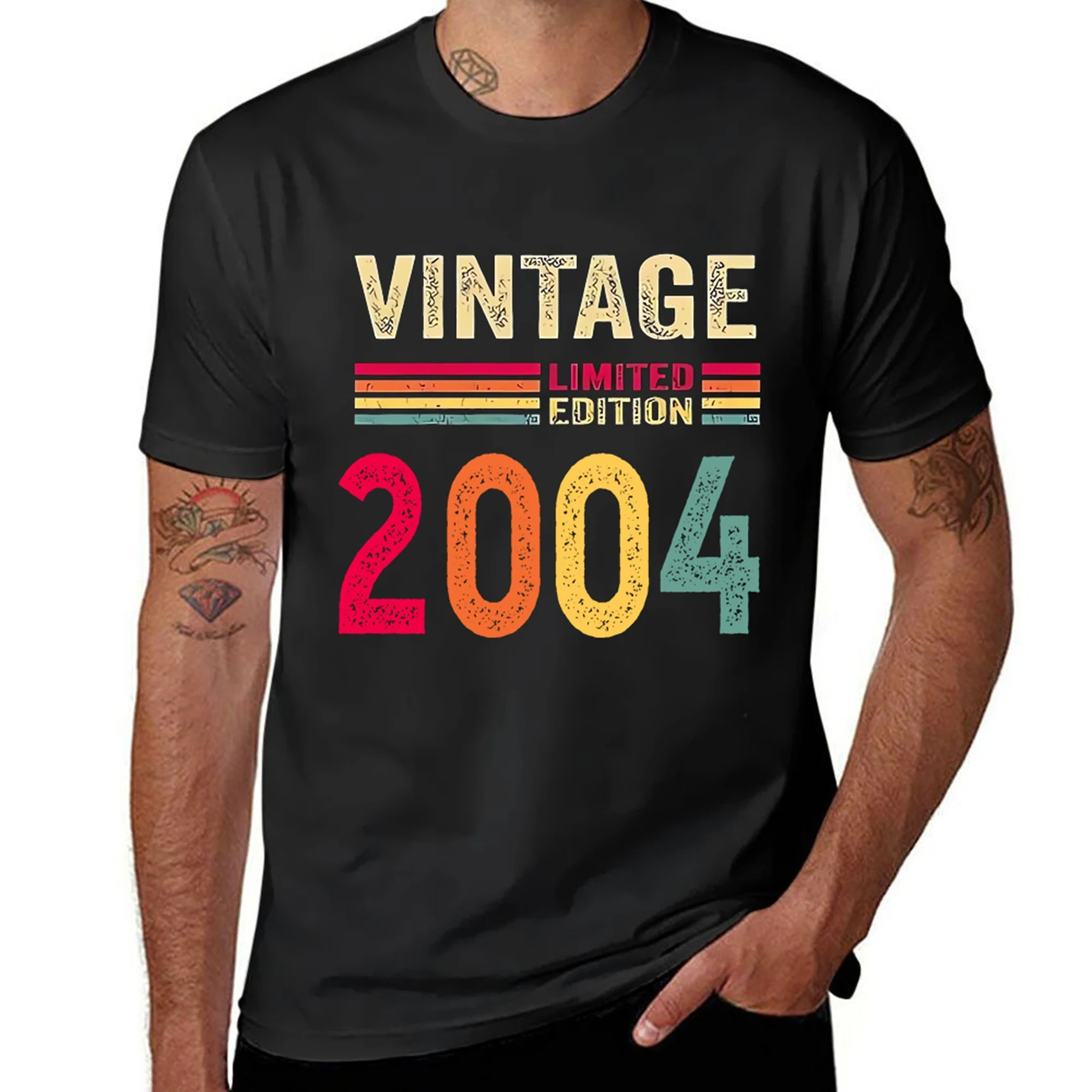 Vintage Born in 2004 Retro 00s Style Birthday Year Tshirt Men Women Streetwear Short Sleeve Gifts Summer T-shirt Mens Clothing