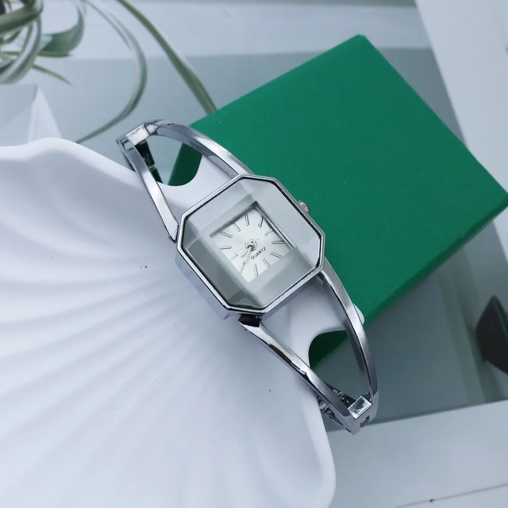

New Square Dial Women Watch Luxury Hollow Design Quartz Watch Elegant Wristwatches Women Fashion