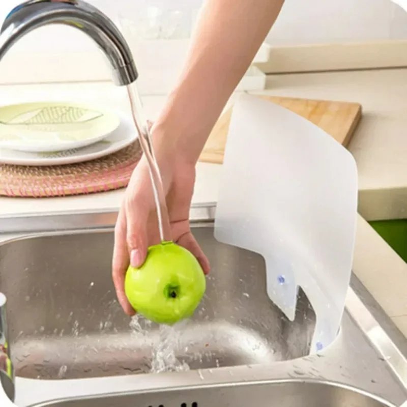 1/2PCS Kitchen Sink Water Blocking Plate Stove Oil Blocking Plate Bathroom Washbasin Vegetable Fruit Washing Splash Shield