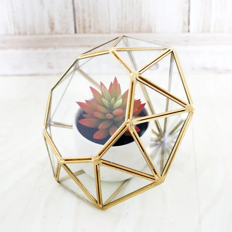 Diamond-shaped Copper Frame Polyhedron with Door Jewelry Box Geometric Glass Greenhouse Terrarium Flower Glass Greenhouse Decor