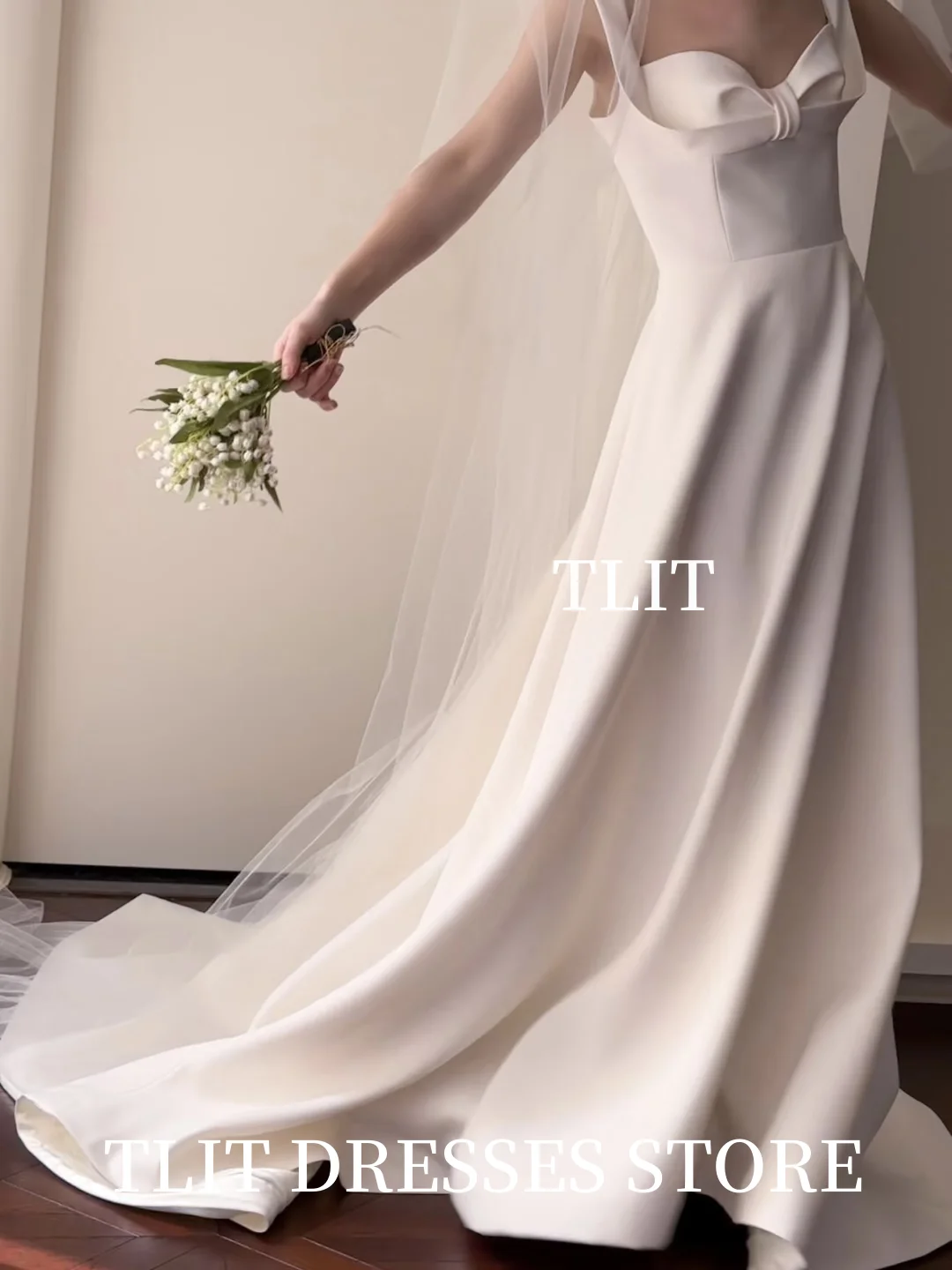 فستان زفاف أنيق من الحرير والساتان باللون العاجي من TLIT فستان زفاف بحزام سباغيتي على شكل قلب كوري فستان زفاف صور تخصيص